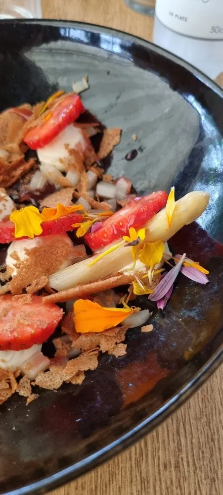 Fraises Rhubarbe Asperges Blanches Galak